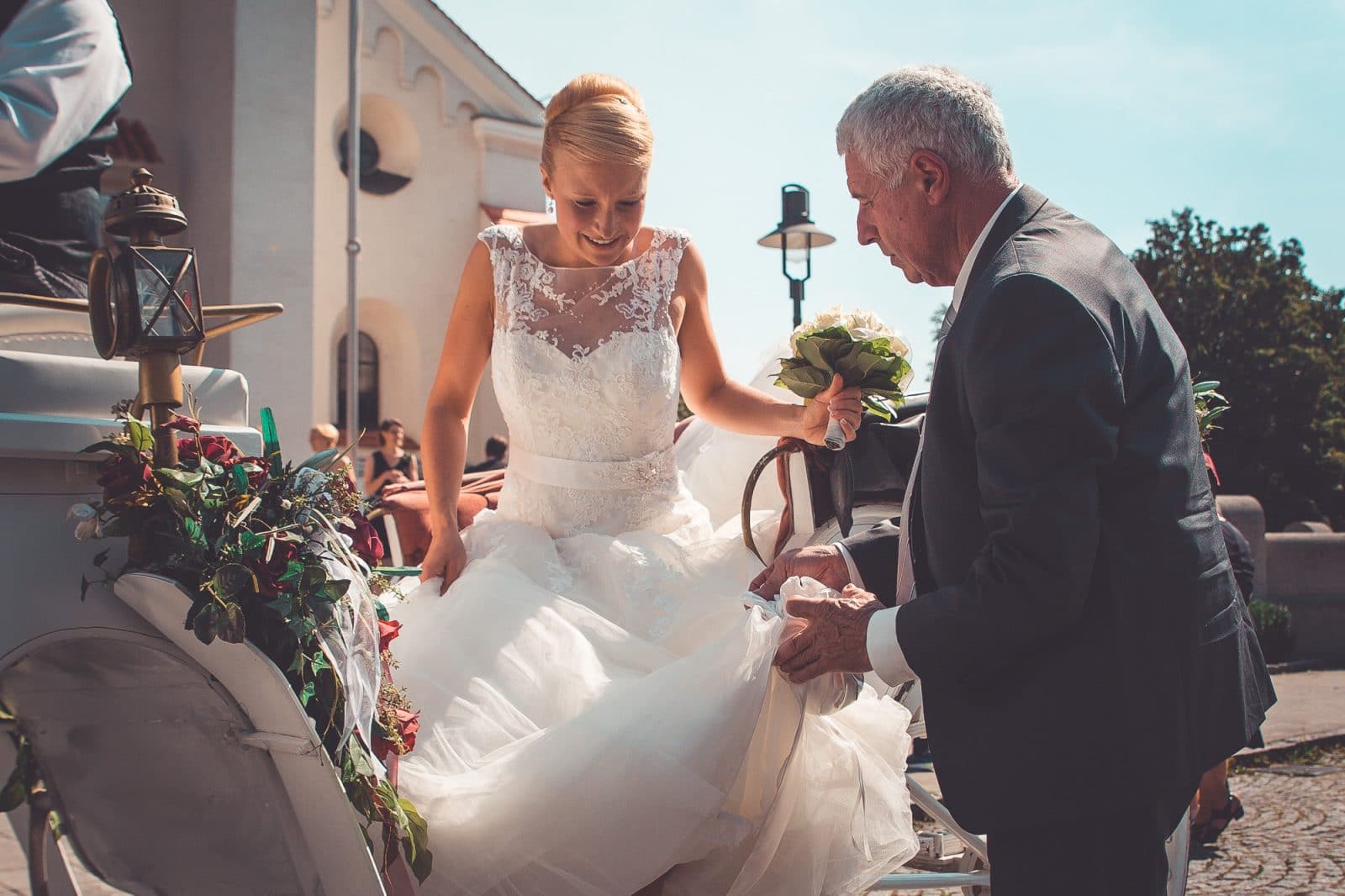 Kirchliche Hochzeit Sarah und Daniel Maria Schütz Kirche Pasing | Hochzeitsfotograf München | Hochzeitsfotograf München Hochzeitsfotograf Deininger Weiher - Kirchliche Hochzeit Sarah und Daniel Maria Schütz Kirche Pasing - Kirchliche Hochzeit Sarah und Daniel Maria Schütz Kirche Pasing