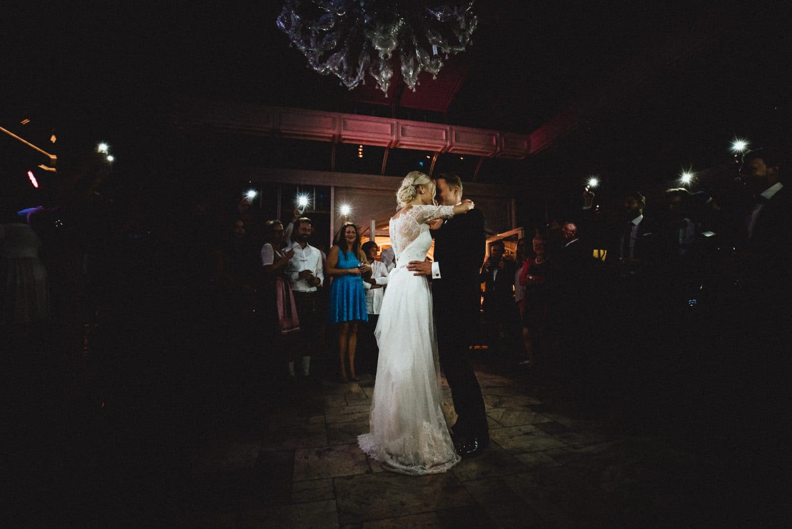 Hochzeitsfotograf Gutsgasthof Stangl Neufarn | Hochzeitsfotograf München | Hochzeitsfotograf München Hochzeitsfotograf Gutsgasthof Stangl Neufarn - Hochzeitsfotograf Gutsgasthof Stangl Neufarn - Hochzeitsfotograf Gutsgasthof Stangl Neufarn